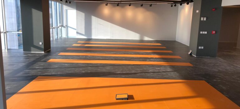 Ümraniye Yükseltilmiş Döşeme Sistemleri, Ümraniye Yükseltilmiş Zemin, Ümraniye Kalsiyum Sülfat Yükseltilmiş Döşeme, Ümraniye Karo Halı Zemin Kaplama