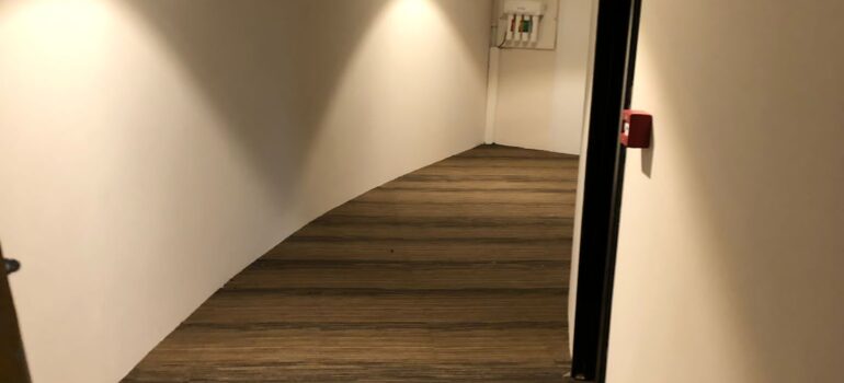 Tuzla Yükseltilmiş Döşeme Sistemleri, Tuzla Yükseltilmiş Zemin, Tuzla Kalsiyum Sülfat Yükseltilmiş Döşeme, Tuzla Karo Halı Zemin Kaplama