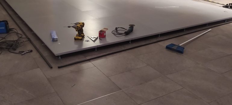 Samsun Yükseltilmiş Döşeme Sistemleri, Samsun Yükseltilmiş Zemin, Samsun Kalsiyum Sülfat Yükseltilmiş Döşeme, Samsun Karo Halı